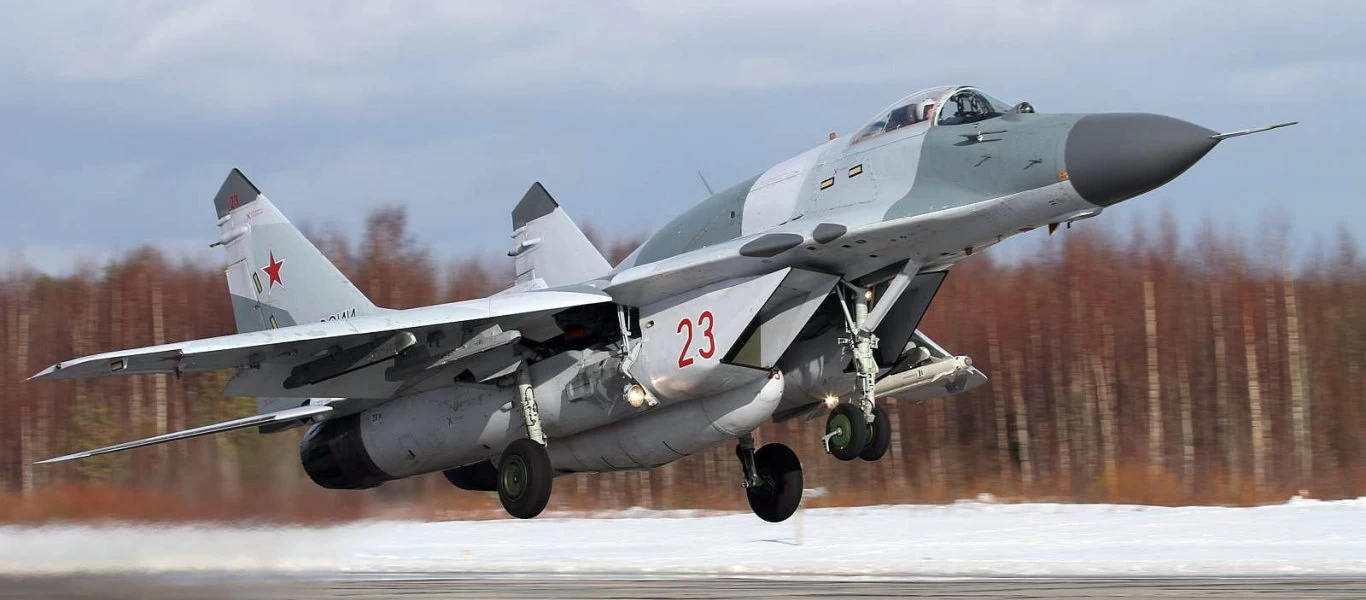 Μαχητικά MIG-29 «έστειλαν μήνυμα» από περιοχή που ελέγχει ο Χάφταρ στη Λιβύη (βίντεο)